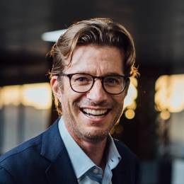 禁止涉毒艺人复出未剥夺其劳动权